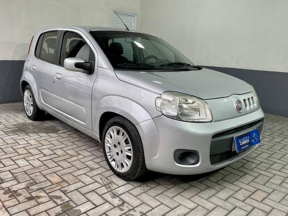 FIAT UNO 1.0 EVO VIVACE 8V FLEX 4P MANUAL